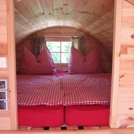 Schlaffass-Camping Gutshof Donauried Guenzburg Exterior photo
